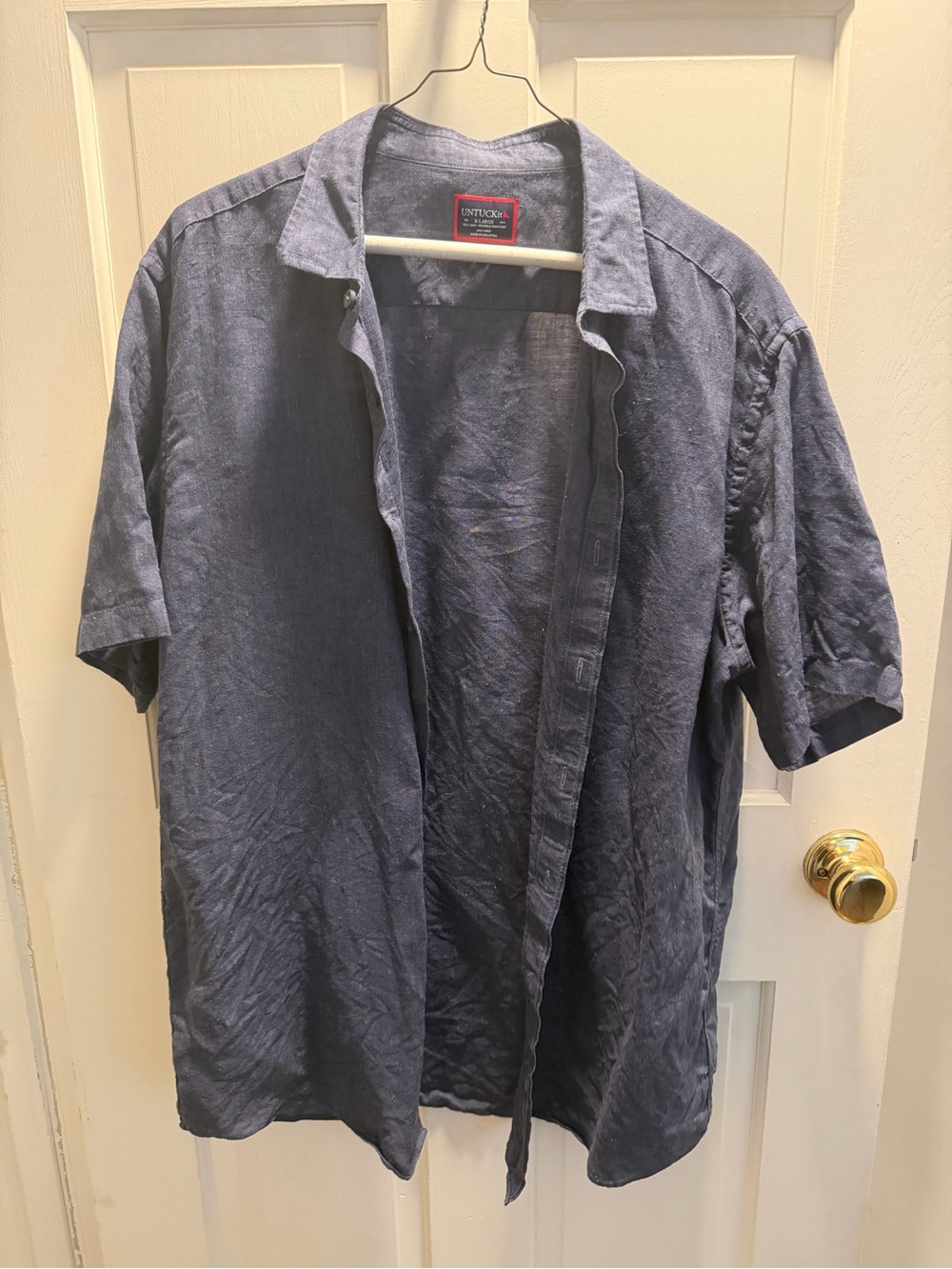 UNTUCKit Navy Linen Button-Up Shirt with Red Label